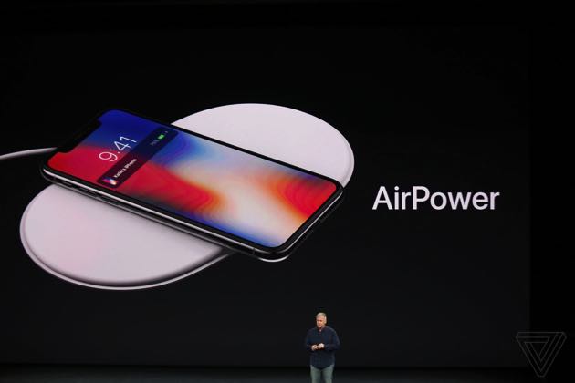 【iPhone X / iPhone 8】ワイヤレス充電器「AirPower」が来年発売！アダプタによる高速充電も可能に