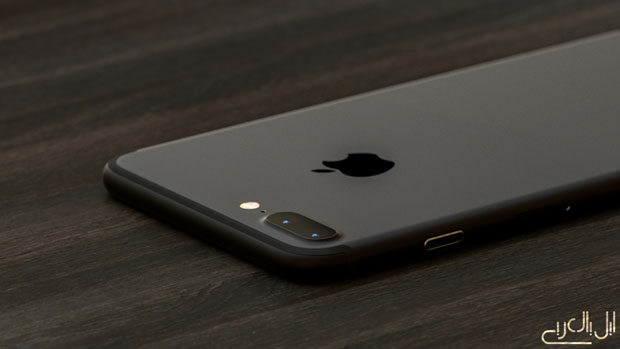 yiPhone-7-Plus-Black-Corona.jpg